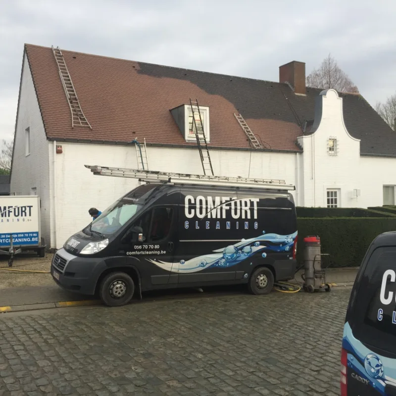 Dak ontmossen en reinigen nokere 3