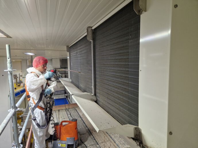 Reiniging industriele afzuiginstallaties ventilatie en luchtbehandeling 1